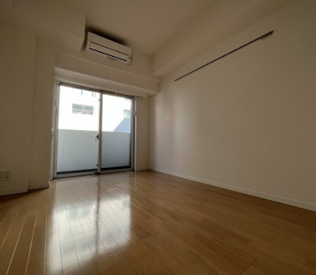 メインテラス上野の居間・リビング