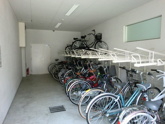 新大阪南グランドマンションのその他共用部分|駐輪場