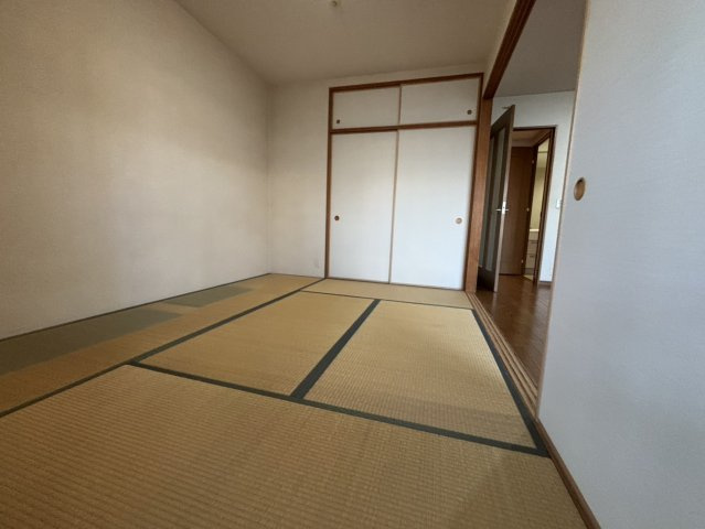 藤和ライブタウン六甲石屋川公園の和室