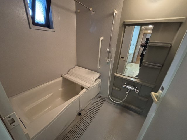 藤和ライブタウン六甲石屋川公園の浴室