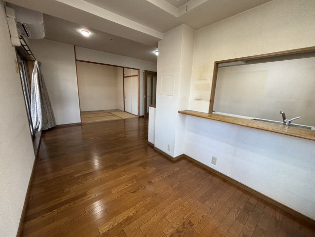 藤和ライブタウン六甲石屋川公園の居間・リビング