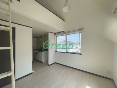 【寝室】 | ラ・フォンテ山下