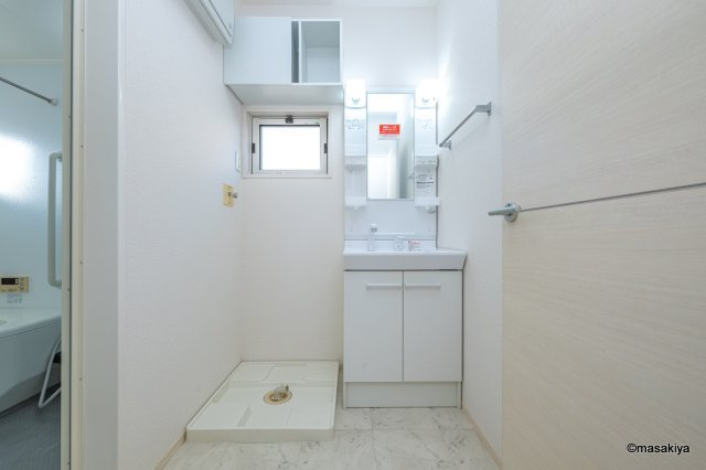 ディアコート金箱の洗面所