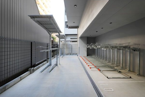 S-RESIDENCE堀田駅前futurのその他共用部分|駐輪場です
