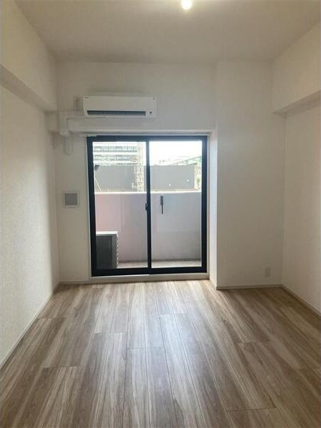 S-RESIDENCE堀田駅前futurの居間・リビング|こちらの居間で趣味の時間をお楽しみください