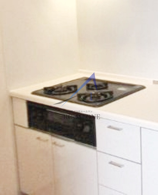 エーデル練馬の設備|3口コンロです。