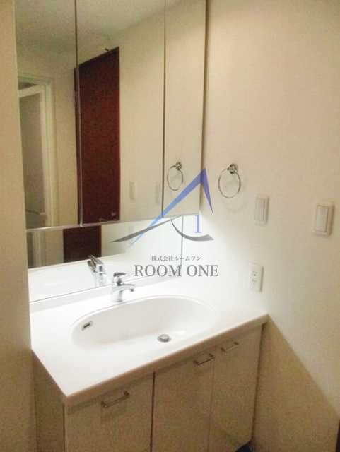 エーデル練馬の洗面所|洗面台です。