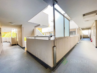 【その他共用部分】 | メイゾン小竹向原 | 廊下