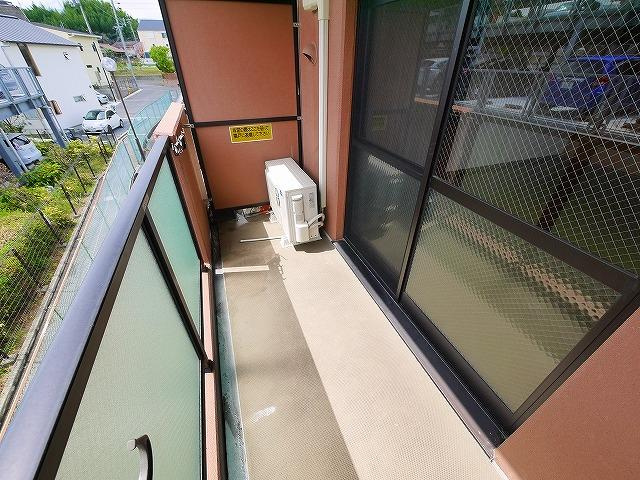 カサフェリス富雄　壱番館のバルコニー|落ち着いた時間を過ごせるバルコニーです