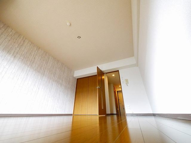 カサフェリス富雄　壱番館の居間・リビング|使いやすい居間です