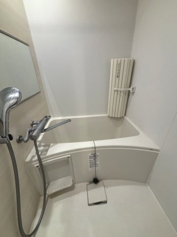 HERME YOYOGI OUEST (エルメヨヨギウエスト)の浴室