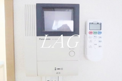 【セキュリティ】 | ステュディオ洗足 | モニター付きインターホンです。