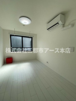 【居間・リビング】 | エスメラルダ大森 | エスメラルダ大森