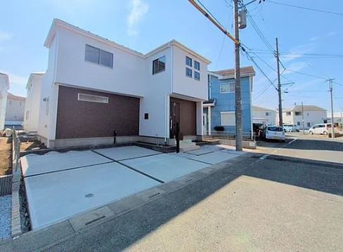 【新築】坂戸市にっさい花みず木11期 １号棟の外観|ゆとりある住宅☆
嬉しい都市ガス・本下水エリアです！