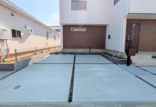 【新築】坂戸市にっさい花みず木11期 １号棟の駐車場|駐車スペースもあります