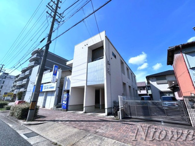 【外観】 | エメテラス | 外観も気になるポイント