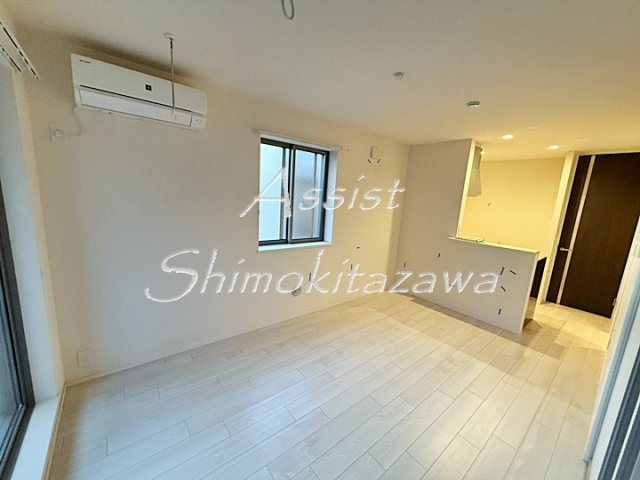 Verde初台の居間・リビング