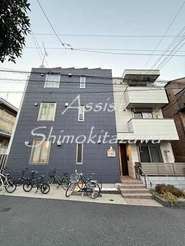 Verde初台の外観