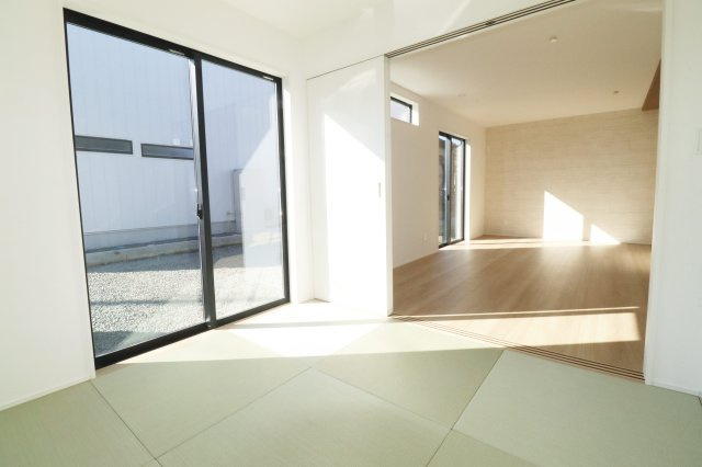 郡山市富田町字坦ノ腰　　　１号棟　　富田小学校、富田中学区の和室