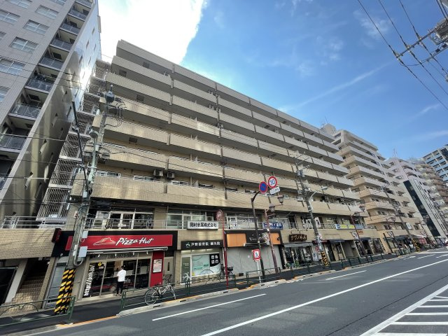 プレジデントハイツ根津の外観