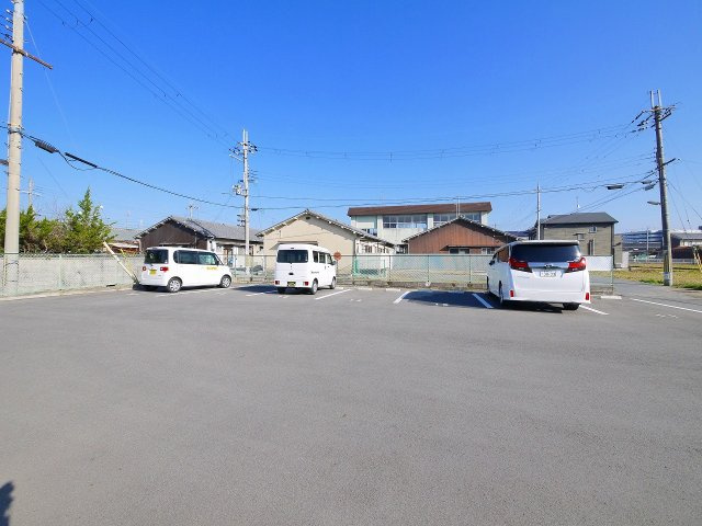 大西モータープール（西）の駐車場