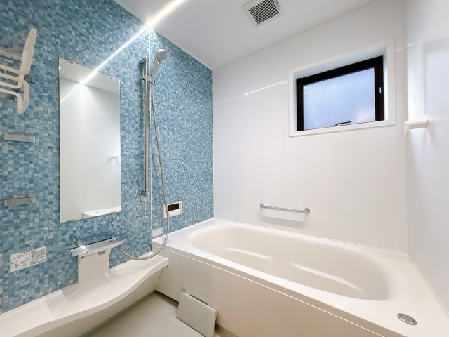 【中古住宅】川口市東貝塚の浴室
