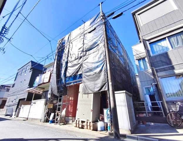 豊島区長崎3丁目 限定1棟の外観|東側公道約4.3ｍに面する、日当たり・風通し良好な立地
スーパー、コンビニやドラックストアも近く毎日のお買い物も快適です