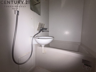 コンパクトで使いやすいお風呂です