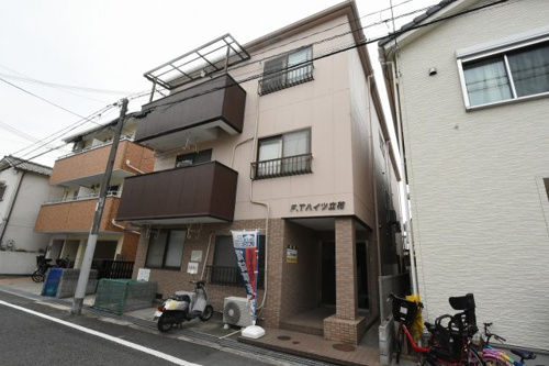 最寄り駅まで徒歩3分です！