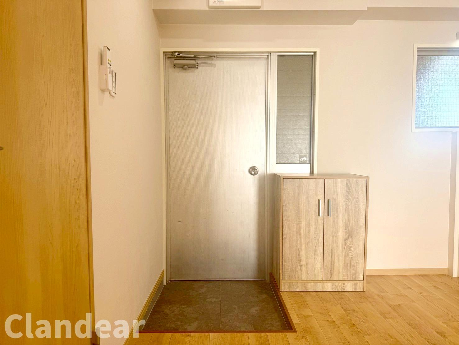 多幸ビルの玄関|ドキドキの新生活も、安心してスタート。ぴったりの住まいを見つけませんか？クランディアが一緒に住まい選びをサポートします‼　まずは、お気軽にお問合せください　＃クランディア