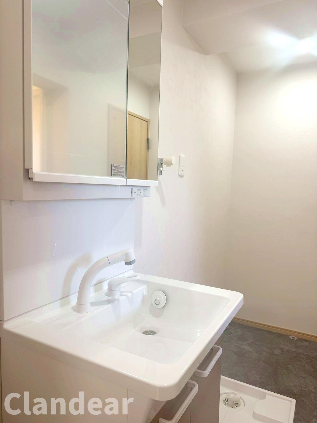 多幸ビルの独立洗面台|ドキドキの新生活も、安心してスタート。ぴったりの住まいを見つけませんか？クランディアが一緒に住まい選びをサポートします‼　まずは、お気軽にお問合せください　＃クランディア