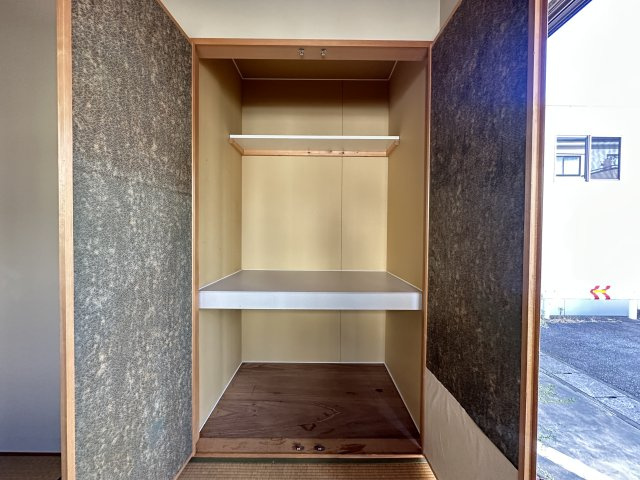 神戸市西区白水2丁目戸建の収納