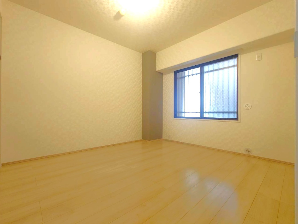 ◆２０２５年１１月リフォーム完了◆南面バルコニーにつき陽当たり・通風良好◆サンシティ桂坂３番館の洋室|洋室