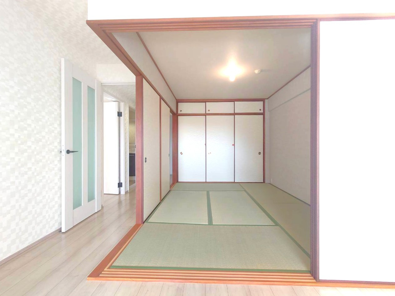 ◆２０２５年１１月リフォーム完了◆南面バルコニーにつき陽当たり・通風良好◆サンシティ桂坂３番館の和室|和室