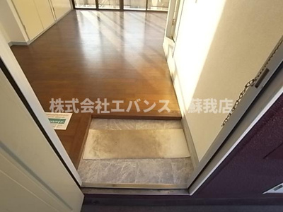 【玄関】 | 峰正ハイツ | きれいな玄関です