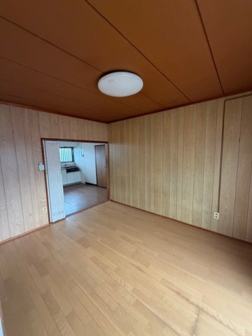 オレンジハウスの居間・リビング