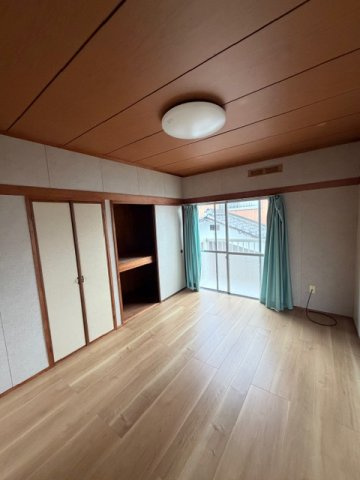 オレンジハウスの居間・リビング