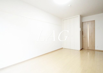 【居間・リビング】 | パークサイド泉町 | 洋室のお部屋です。