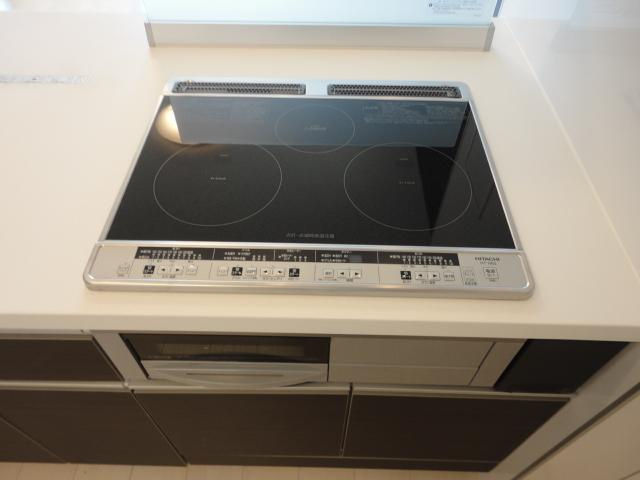 ＣＯＮＴＲＡＩＬのキッチン|IHコンロ