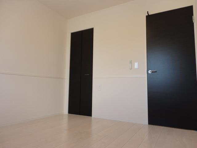 ＣＯＮＴＲＡＩＬの内装|洋室