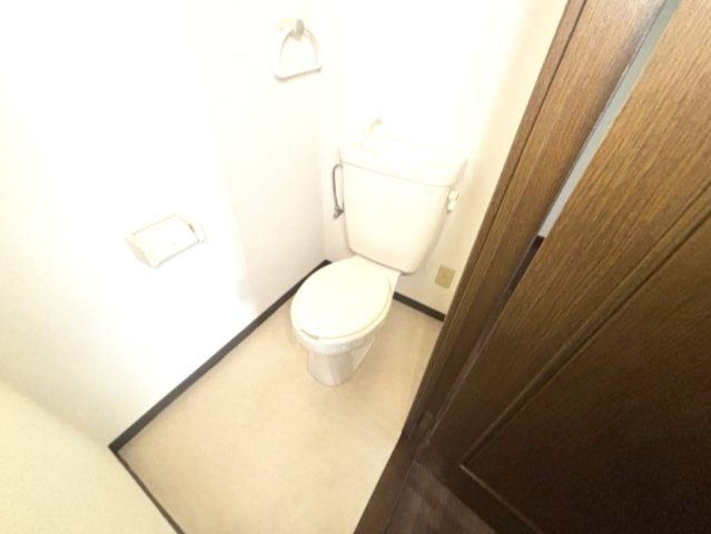 ヴィレッジ・リバー住吉のトイレ