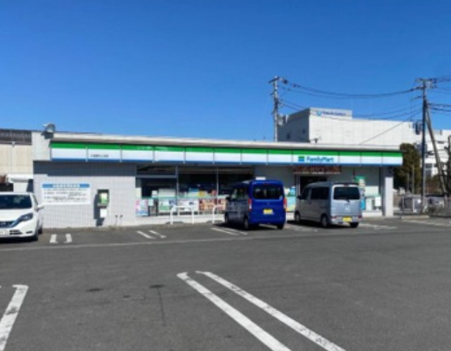 シティハイム　ナカザトのその他|ファミリーマート小田原たじま店