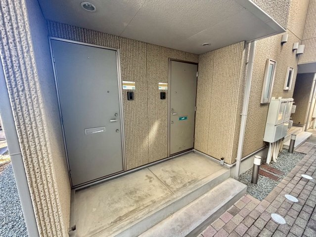 ルシエール神屋町のエントランス