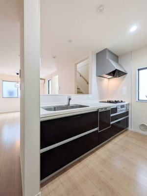 【居間・リビング】 | 大森北6丁目戸建