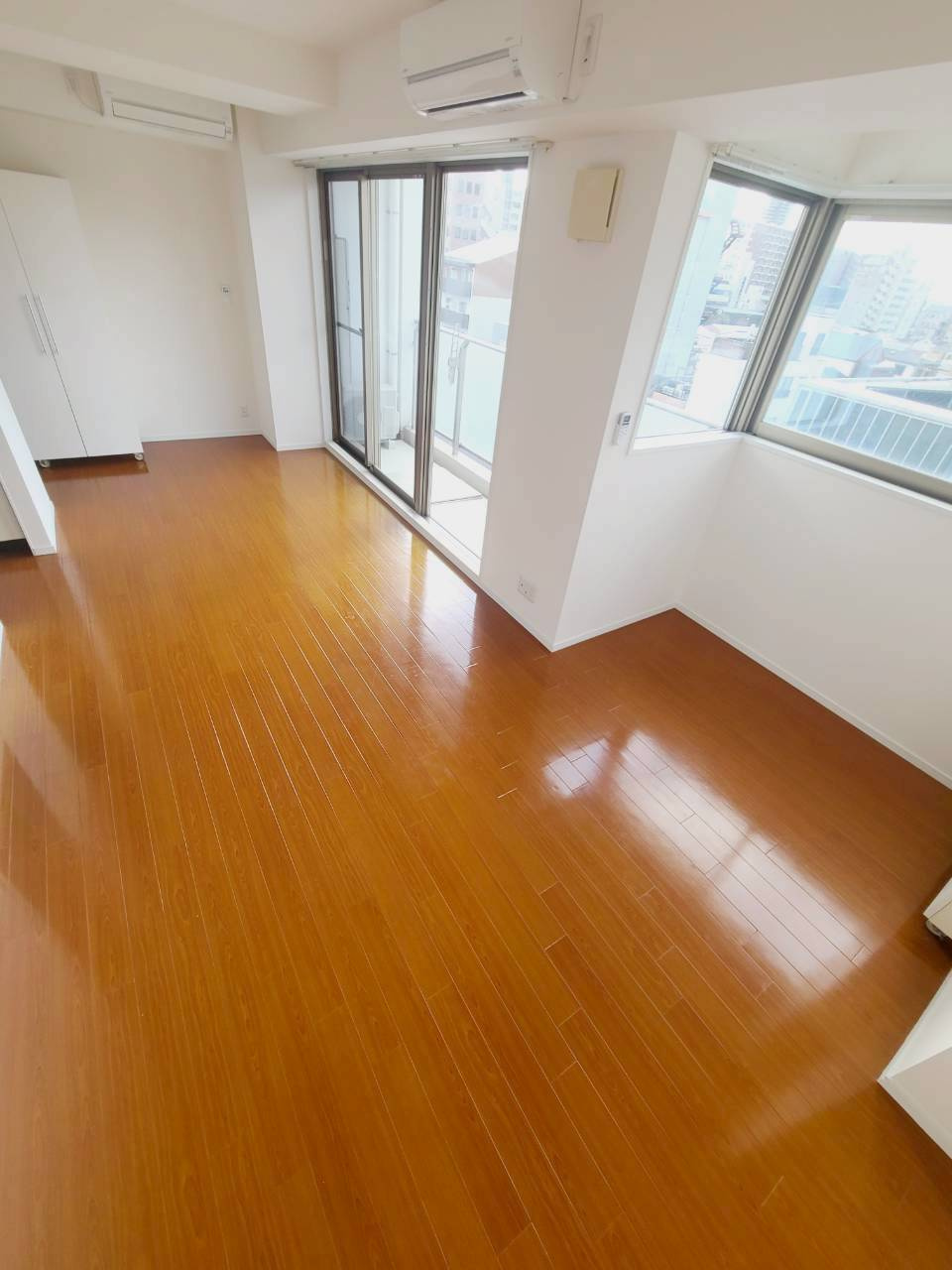 ノベラ西宮江上町の居間・リビング