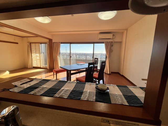 ポレスター城東の居間・リビング