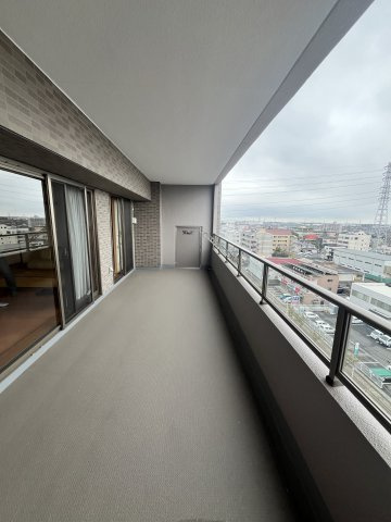 ポレスター城東のバルコニー