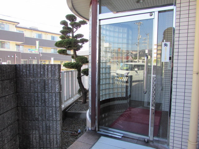 バラード47のエントランス