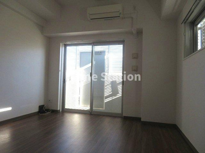 【洋室】 | プラムコート