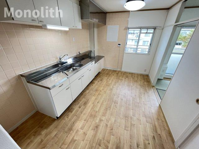 和泉市光明台３丁目の賃貸マンションのセキュリティ